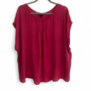 TORRID HOT PINK PLEATED FRONT SHORT SLEEVE BLOUSE SIZE 3X